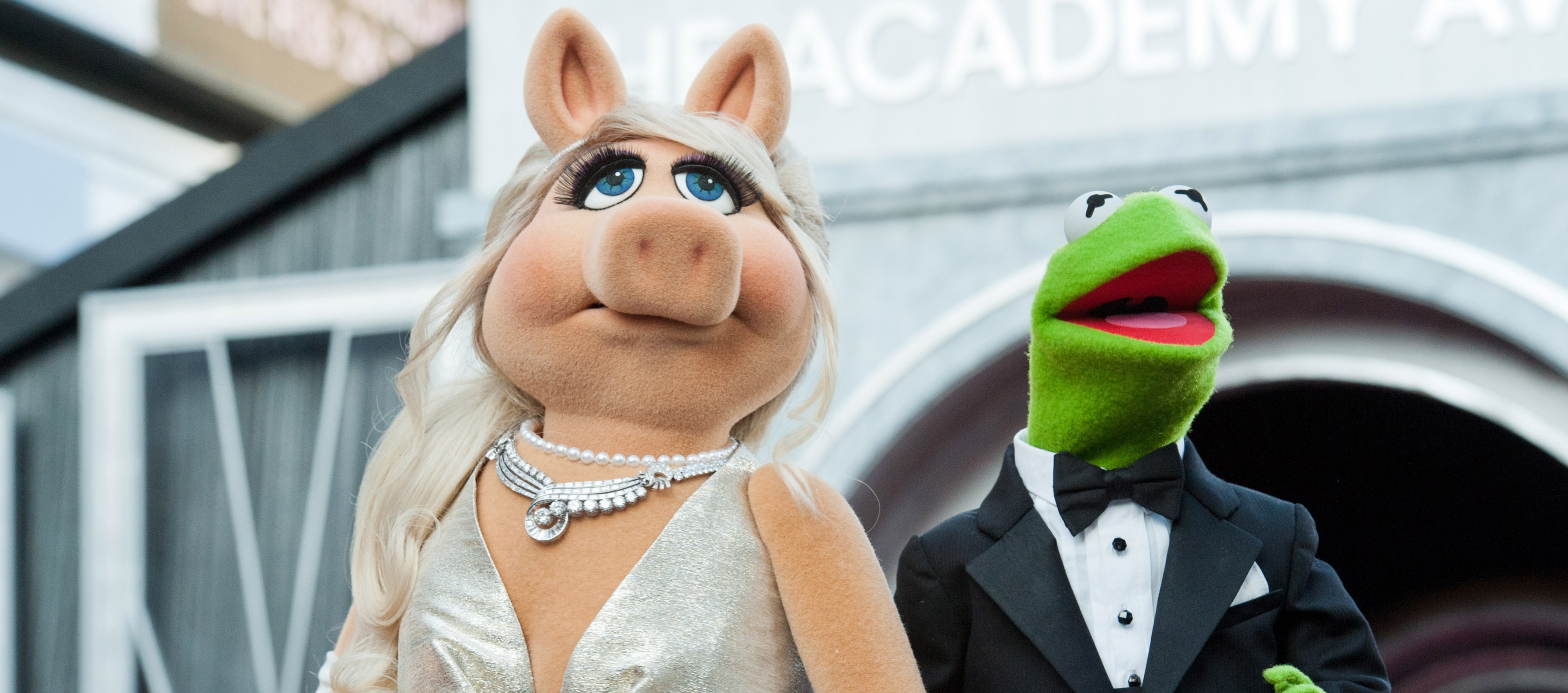 Archived: Kermit And Miss Piggy Celebrate Birth Of Royal Prince From Set Of MUPPETS MOST WANTED - archived Archived: Kermit And Miss Piggy Celebrate Birth Of Royal Prince From Set Of MUPPETS MOST WANTED - archived