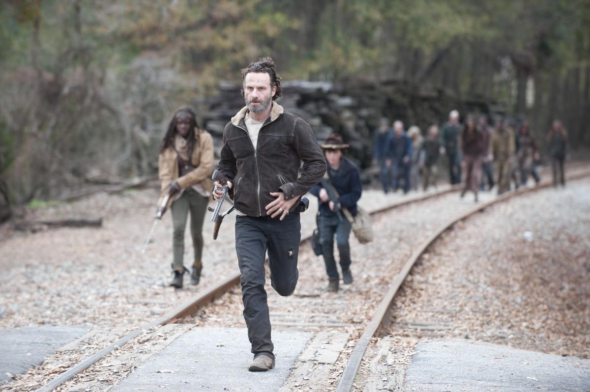 Archived: The Walking Dead Season Five Teaser Trailer - archived